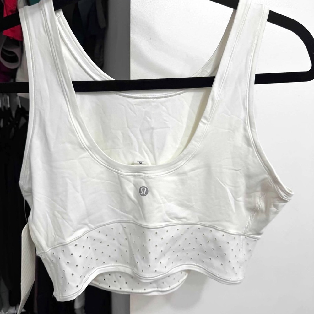 lululemon athletica White Crop Top